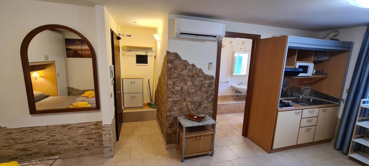 Residence La Villetta Rimini Exterior photo