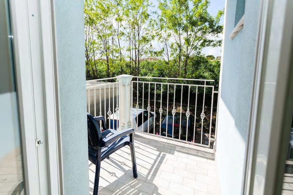 Residence La Villetta Rimini Exterior photo