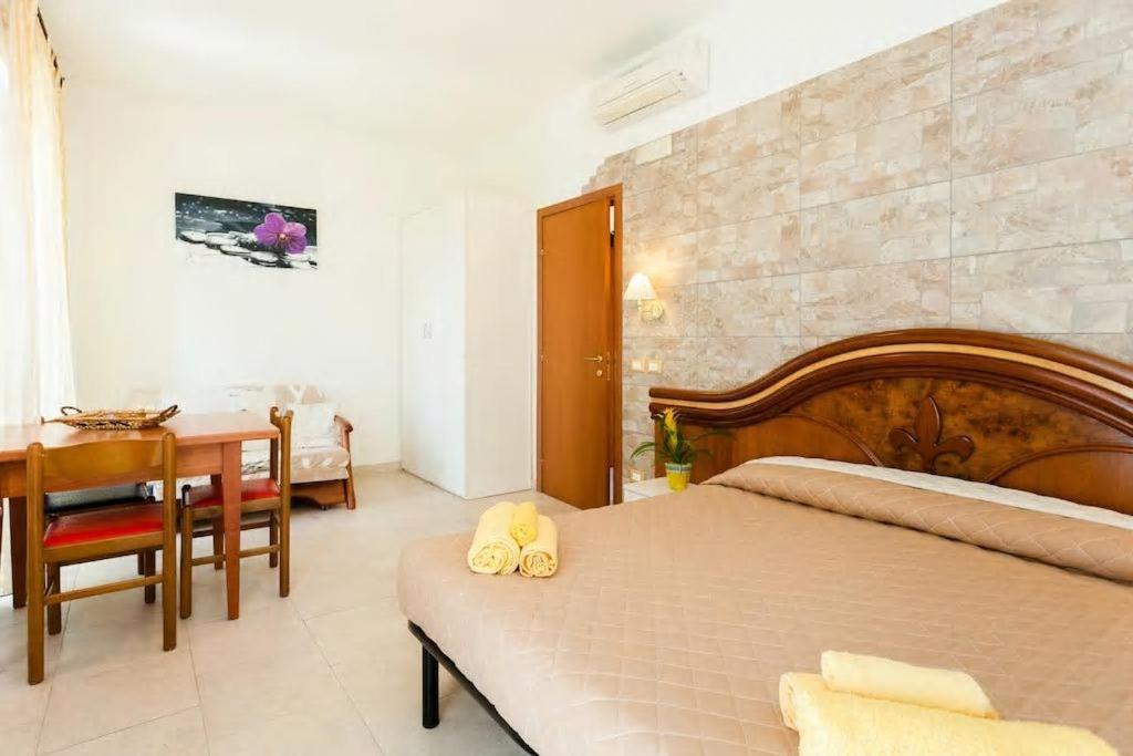 Residence La Villetta Rimini Exterior photo